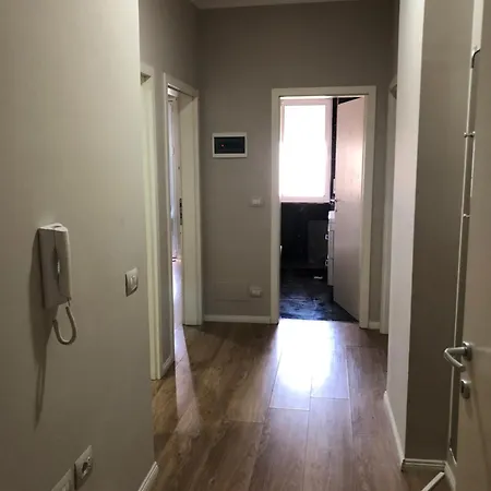 Super Apartman *